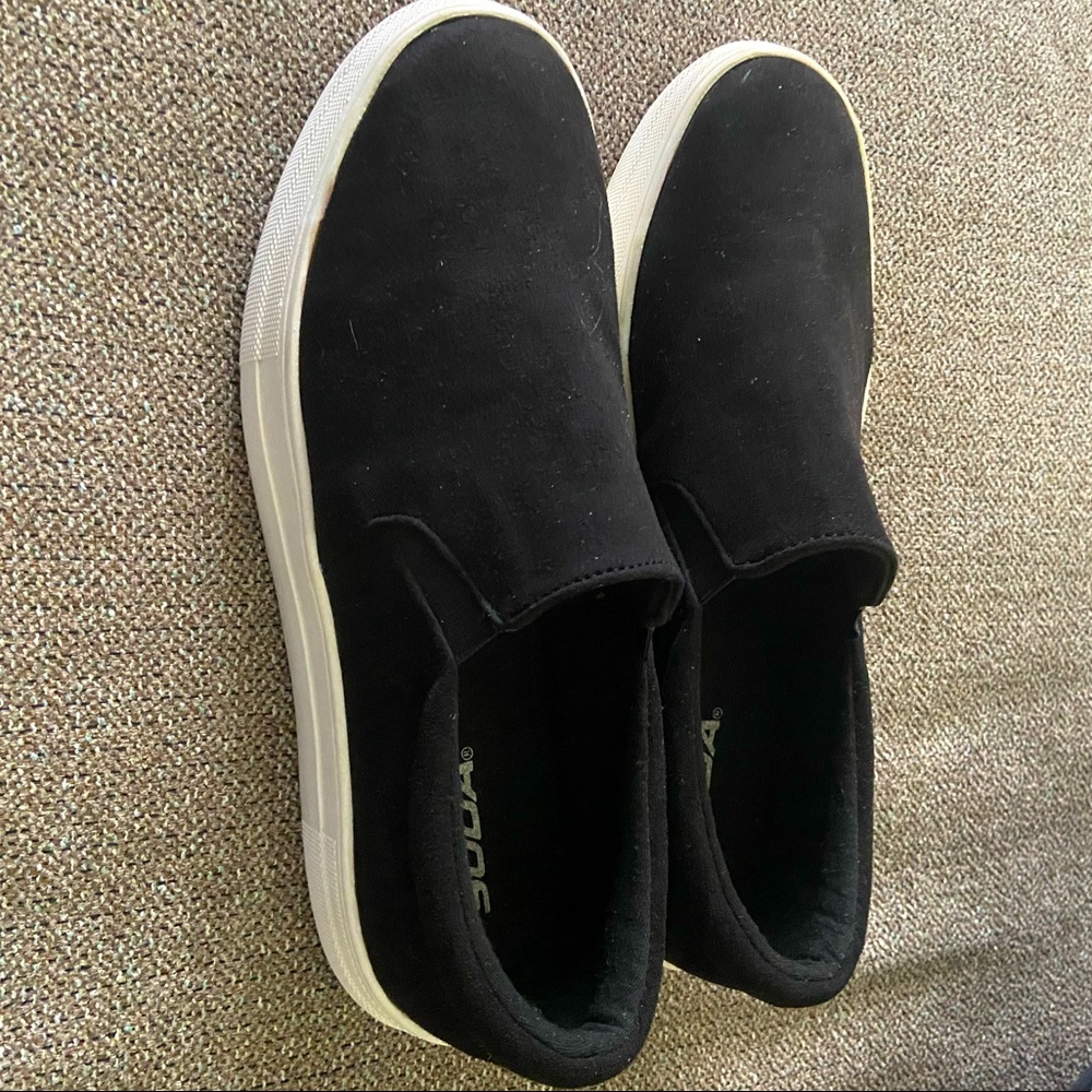 Soda Hike shoes black
